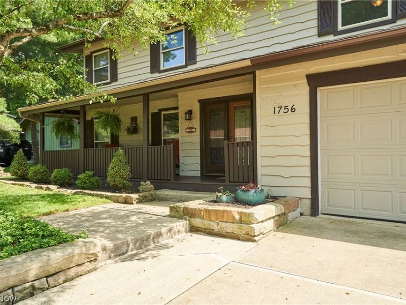 1756 Deepwood Drive, Akron, OH 44313 Photo 38