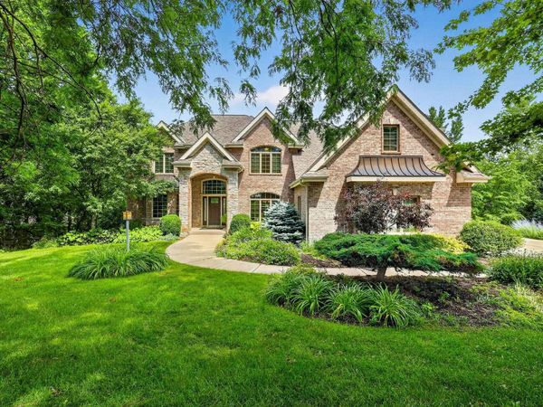 7534 Summit Ridge Road, Middleton, WI 53562