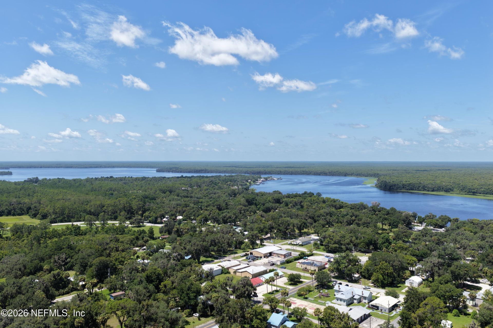 413 Elm Street, Welaka, FL 32193 Photo
