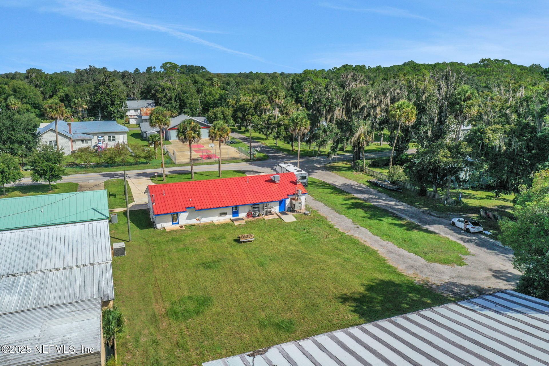 413 Elm Street, Welaka, FL 32193 Photo