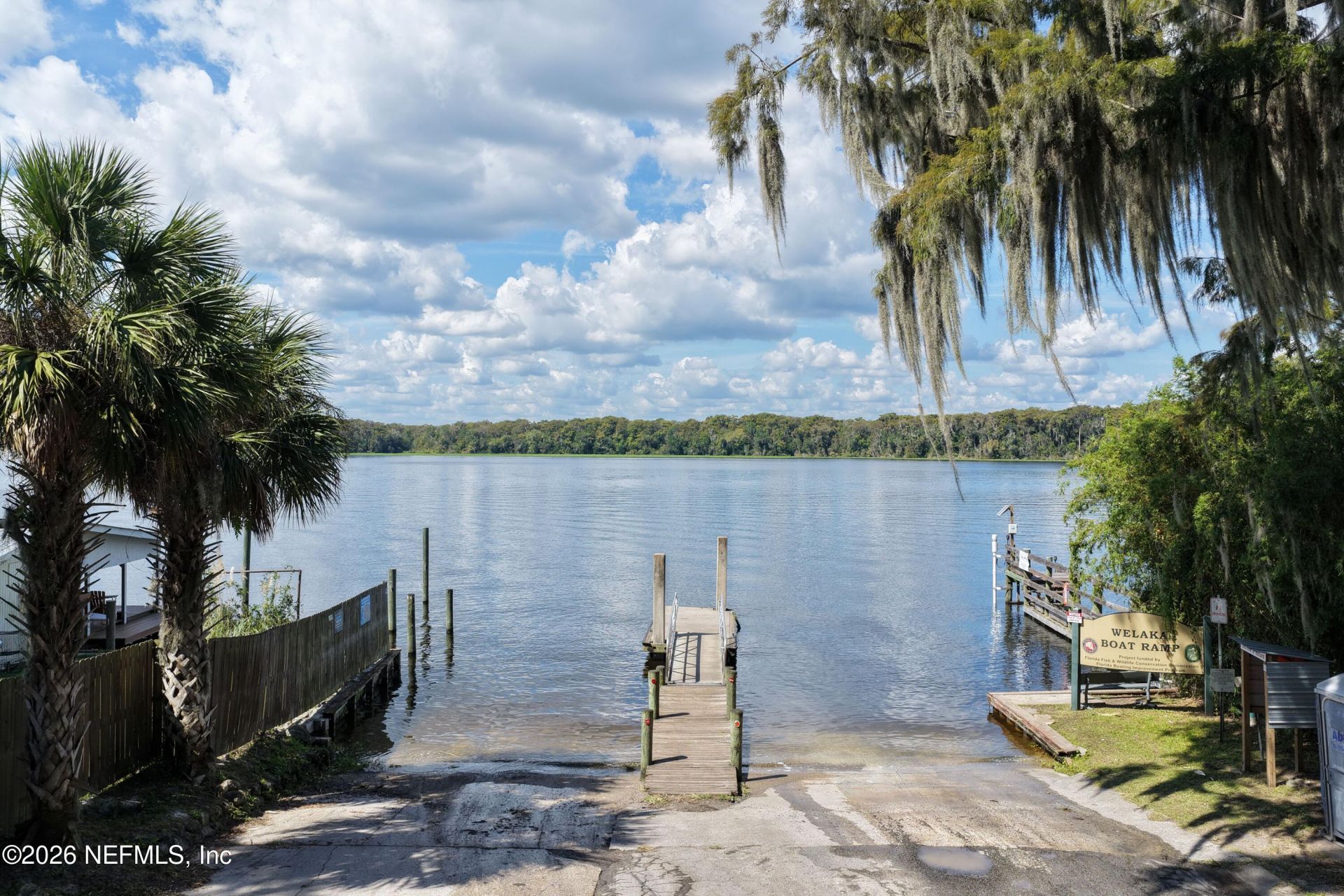 413 Elm Street, Welaka, FL 32193 Photo