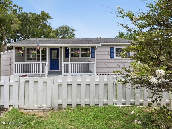 1009 CALHOUN Street, Fernandina Beach, FL 32034