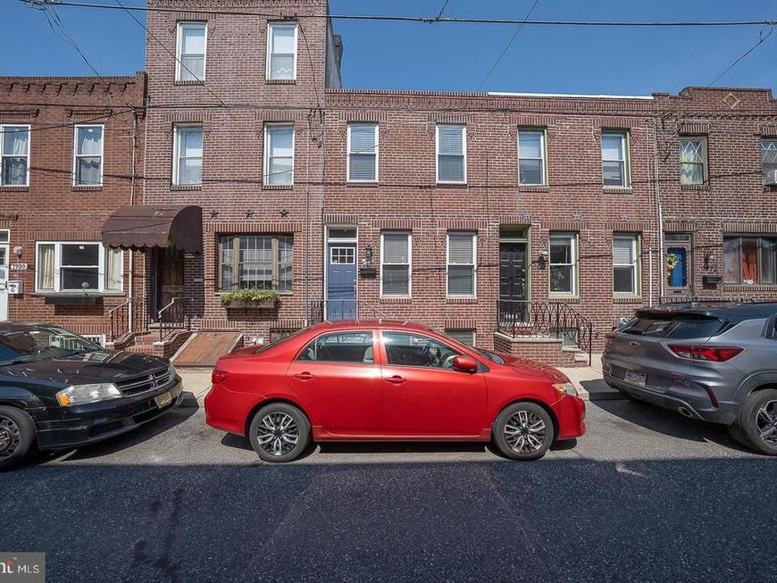 1916 S Alder, Philadelphia, PA 19148 Main Photo