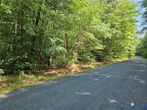9 Ac Childress Road , Dillwyn, VA 23936