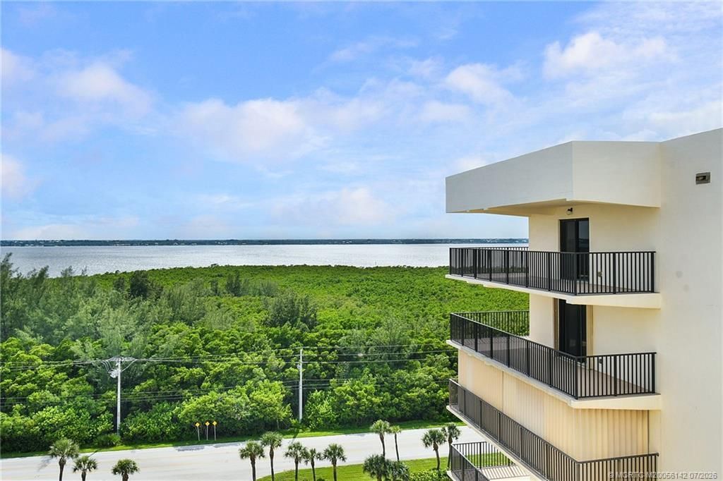 10044 S Ocean Drive , Unit 1204, Jensen Beach, FL 34957 Photo