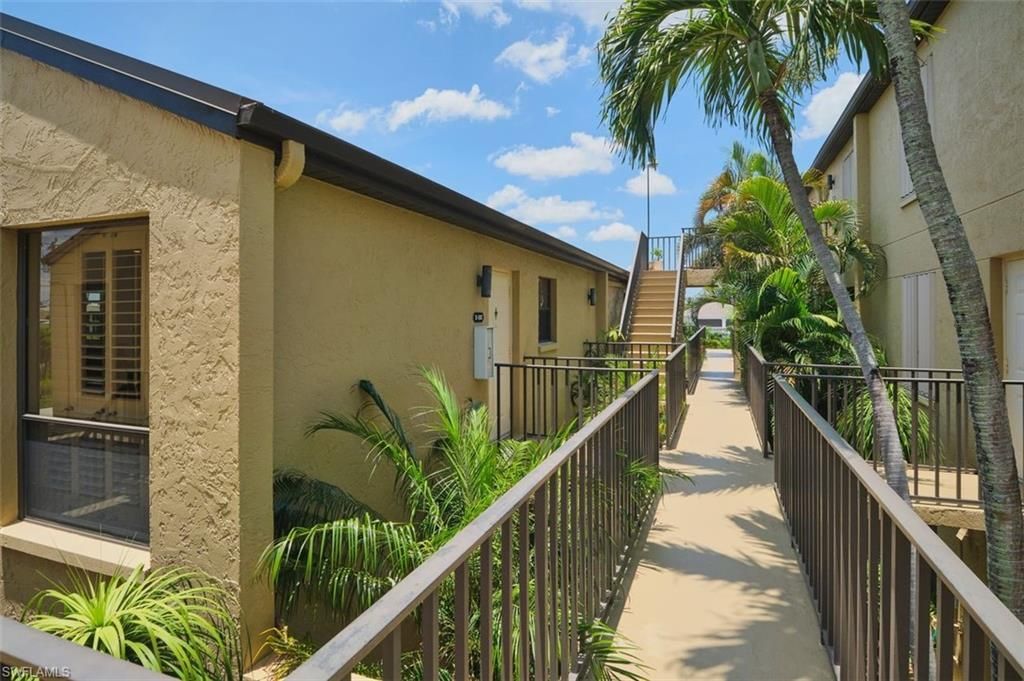 1905 SE 40th Ter, Unit 102, Cape Coral, FL 33904 Photo