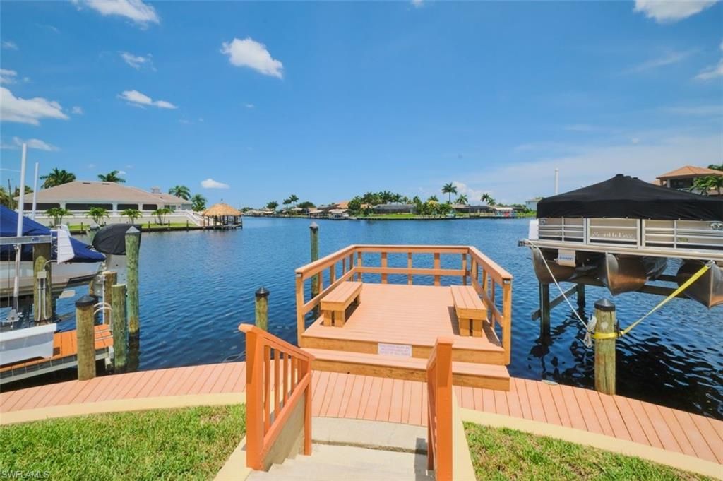 1905 SE 40th Ter, Unit 102, Cape Coral, FL 33904 Photo