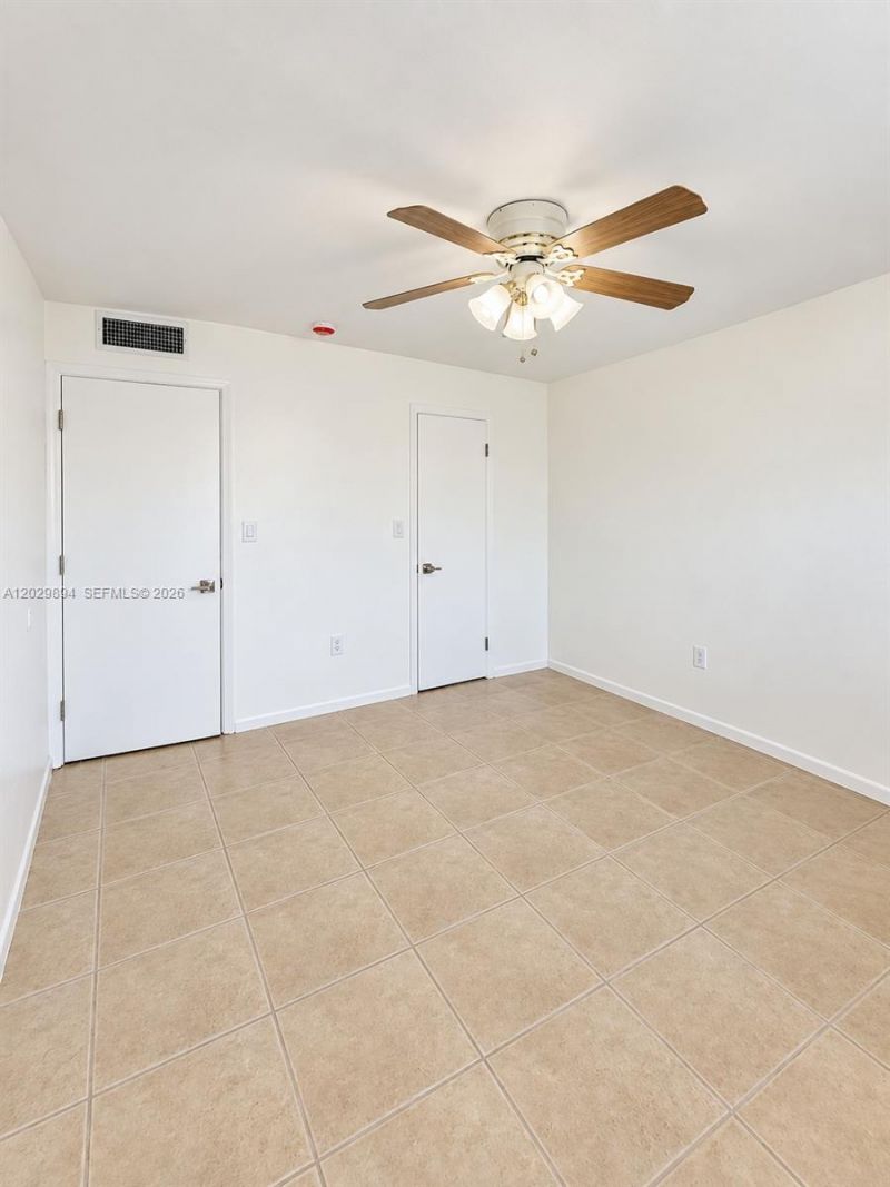6850 W 16th Dr, Unit 317, Hialeah, FL 33014 Photo