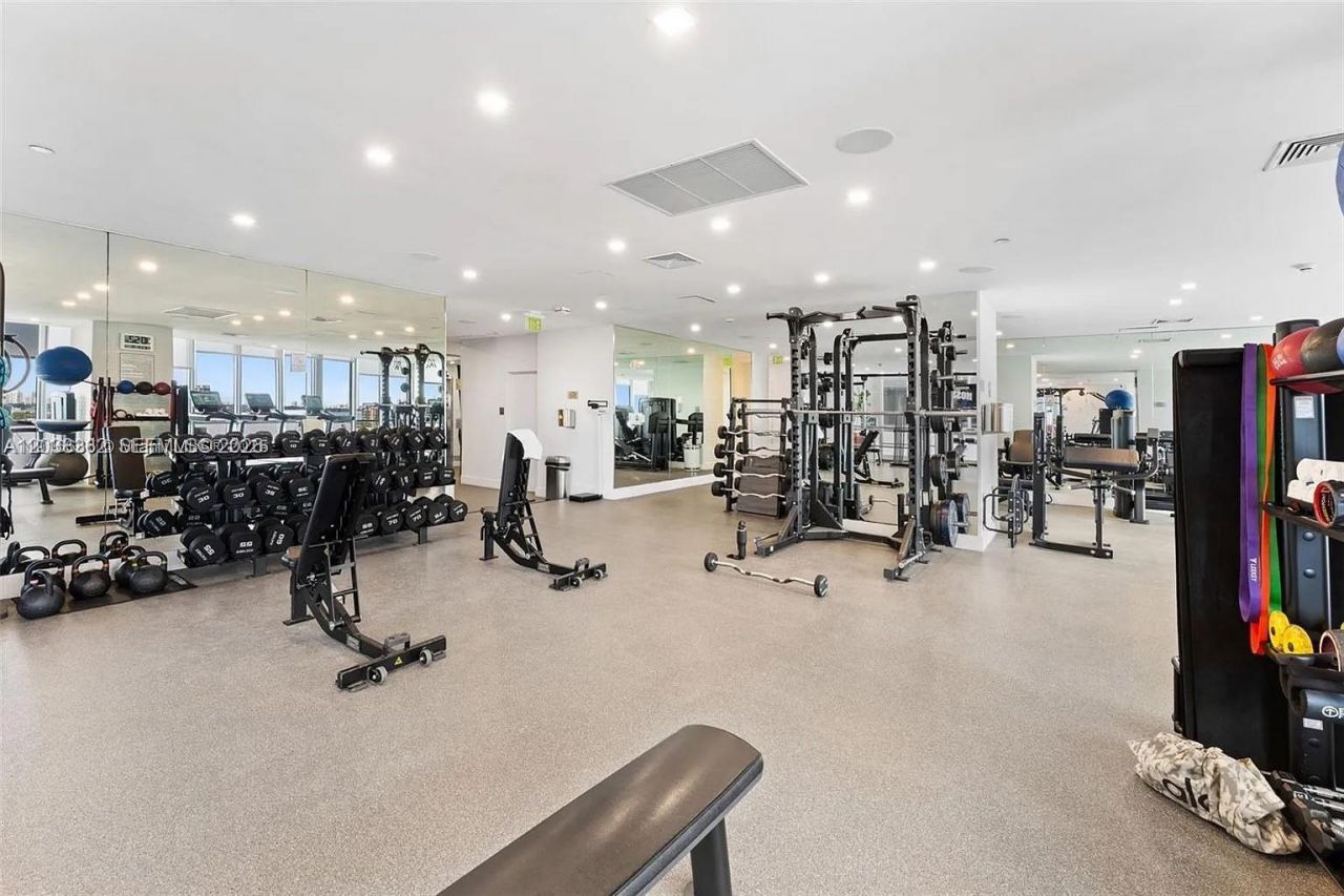 1100 Biscayne Blvd, Unit 4103, Miami, FL 33132 Photo