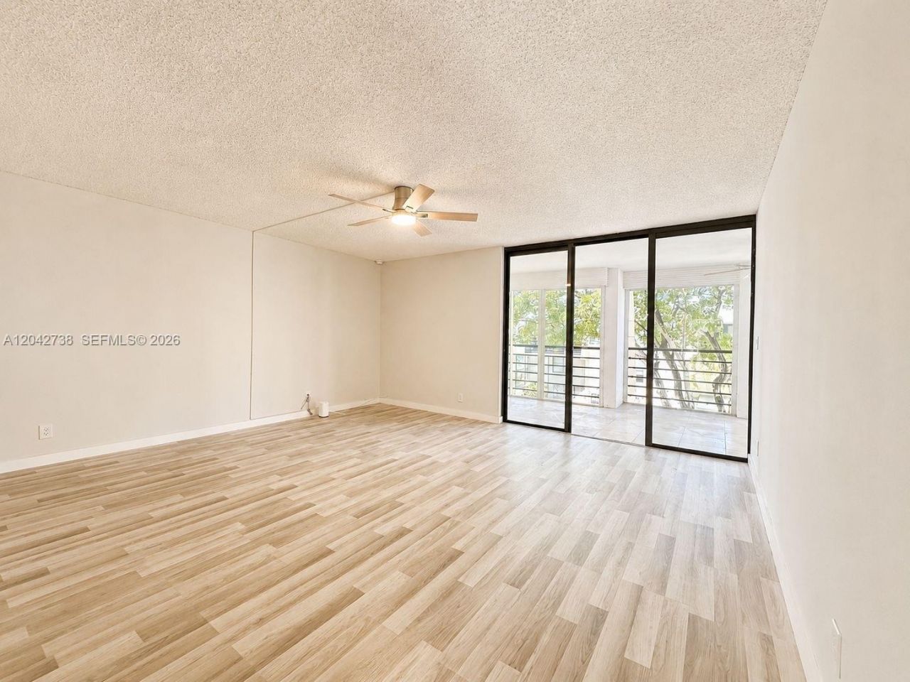 20200 W Country Club Dr , Unit PH16, Aventura, FL 33180 Photo