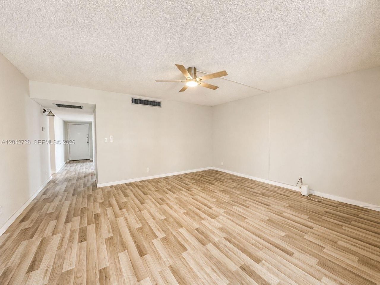 20200 W Country Club Dr , Unit PH16, Aventura, FL 33180 Photo