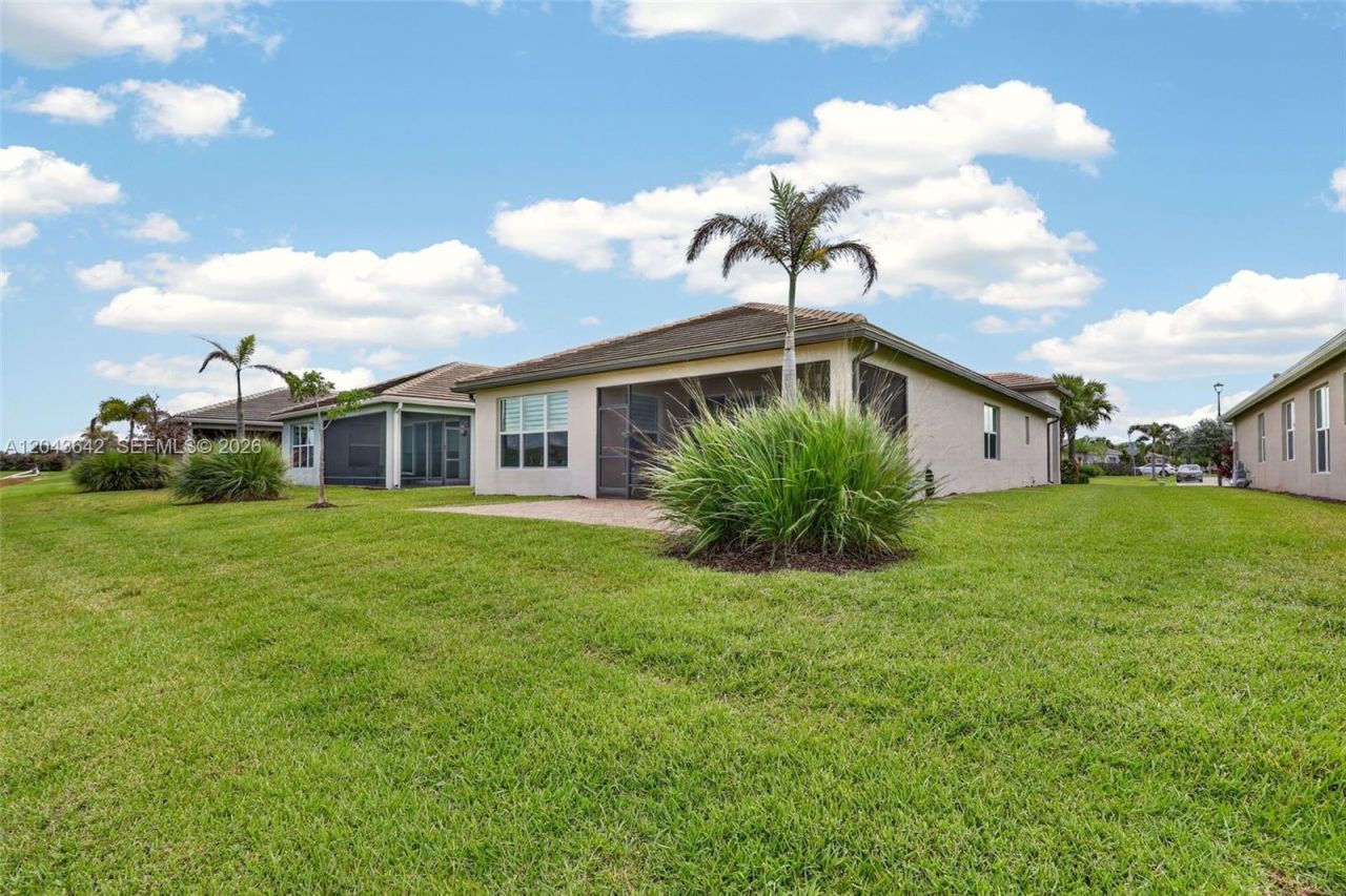 11662 SW Moon River Way , Port Saint Lucie, FL 34987 Photo