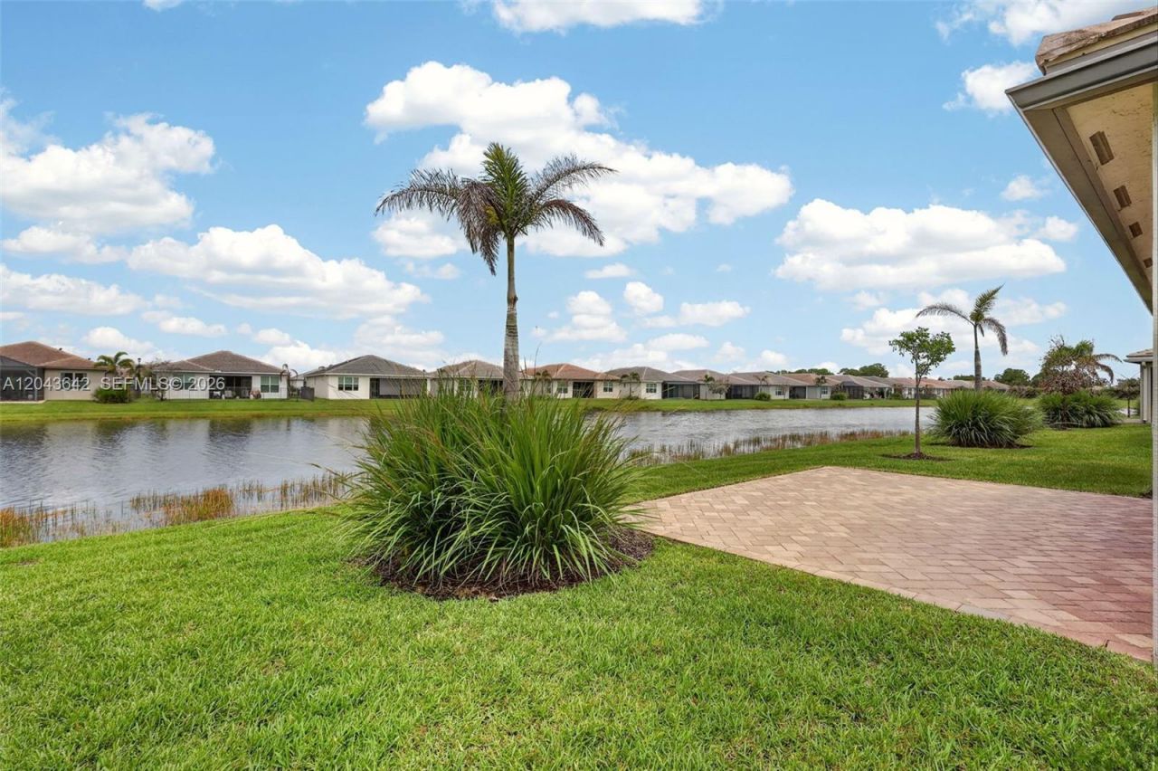 11662 SW Moon River Way , Port Saint Lucie, FL 34987 Photo