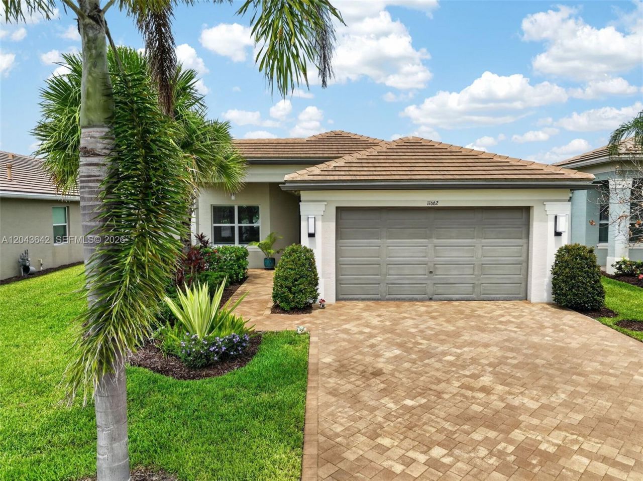 11662 SW Moon River Way , Port Saint Lucie, FL 34987 Photo