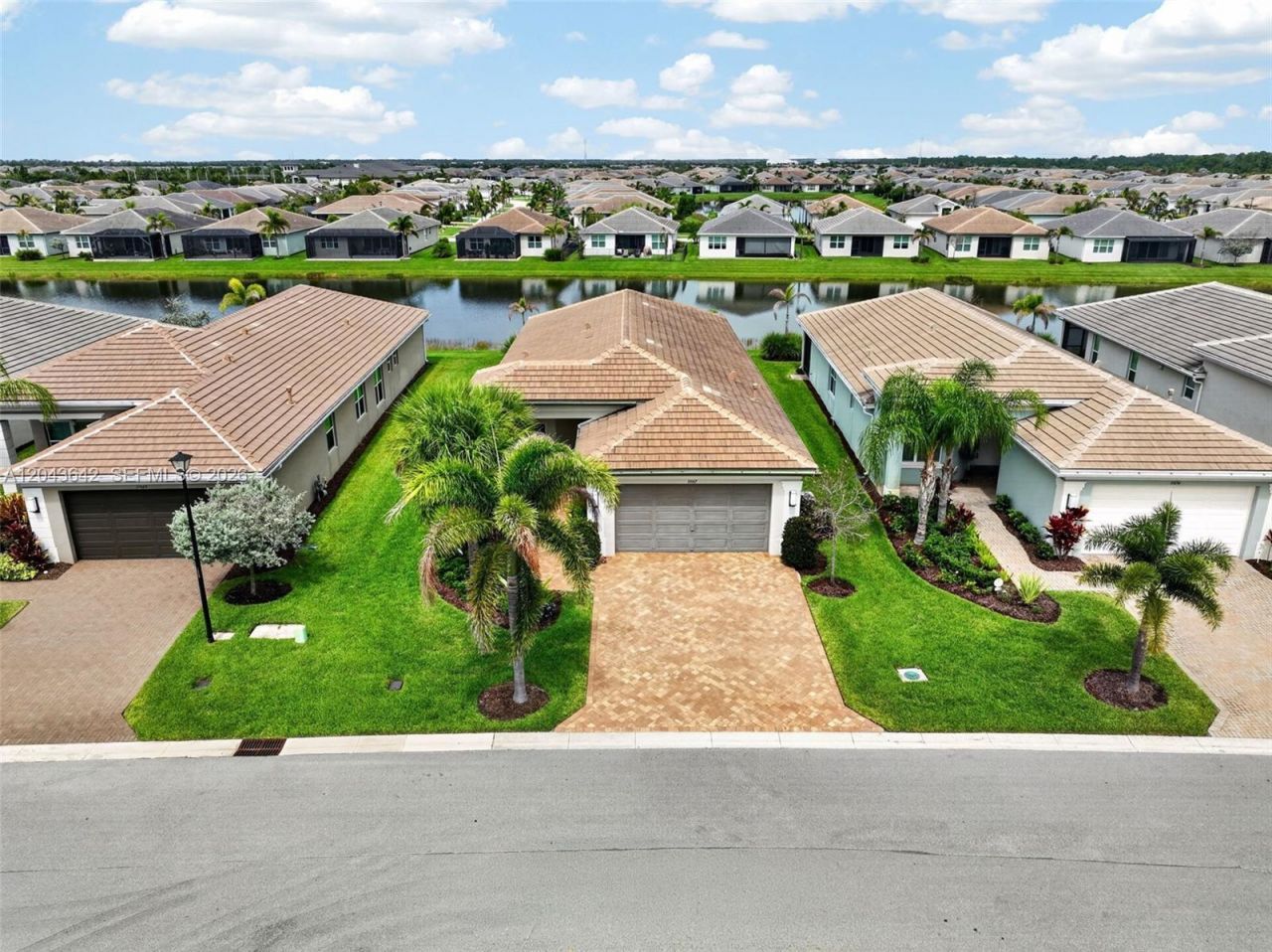 11662 SW Moon River Way , Port Saint Lucie, FL 34987 Photo