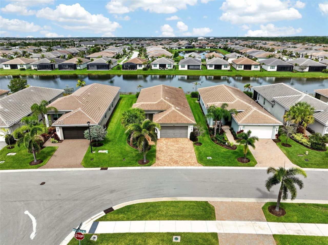 11662 SW Moon River Way , Port Saint Lucie, FL 34987 Photo