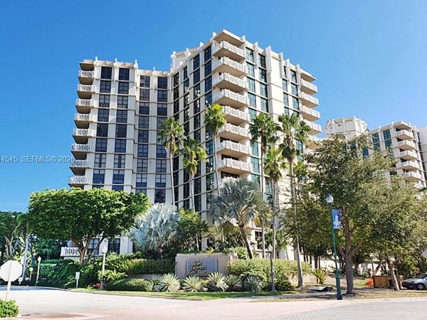1111 Crandon Blvd , Unit B705, Key Biscayne, FL 33149