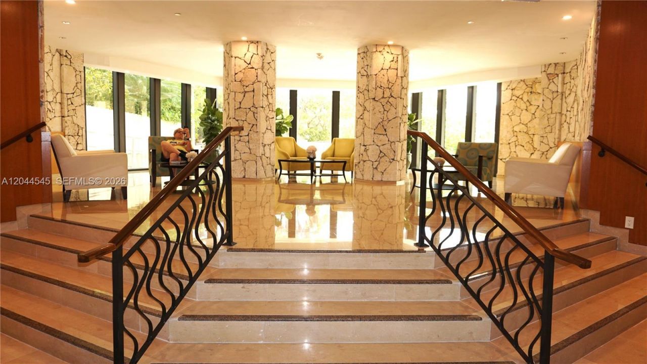 1111 Crandon Blvd, Unit B705, Key Biscayne, FL 33149 Photo