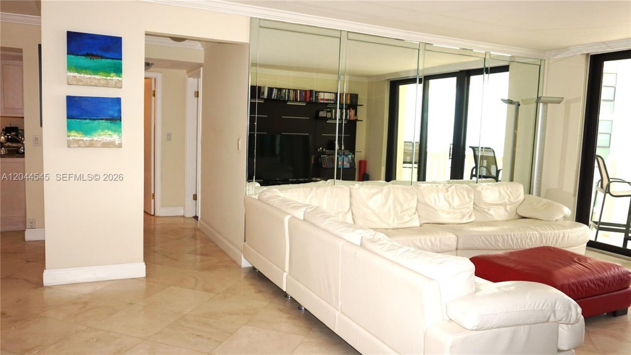 1111 Crandon Blvd, Unit B705, Key Biscayne, FL 33149 Photo