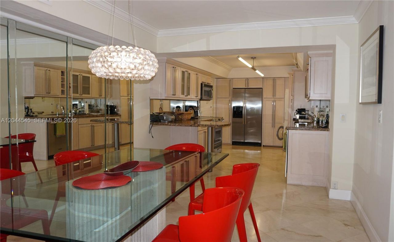 1111 Crandon Blvd, Unit B705, Key Biscayne, FL 33149 Photo
