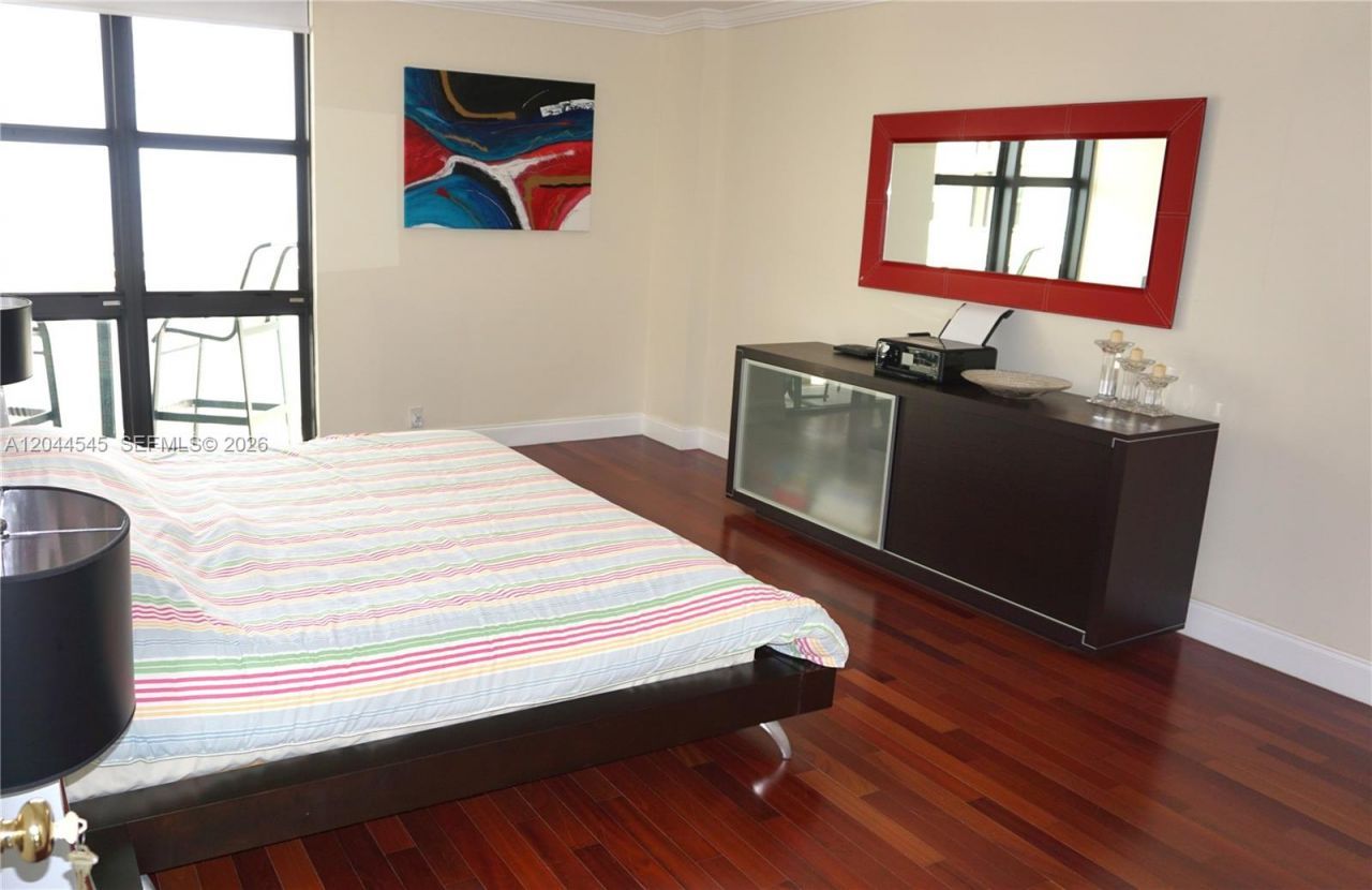 1111 Crandon Blvd, Unit B705, Key Biscayne, FL 33149 Photo