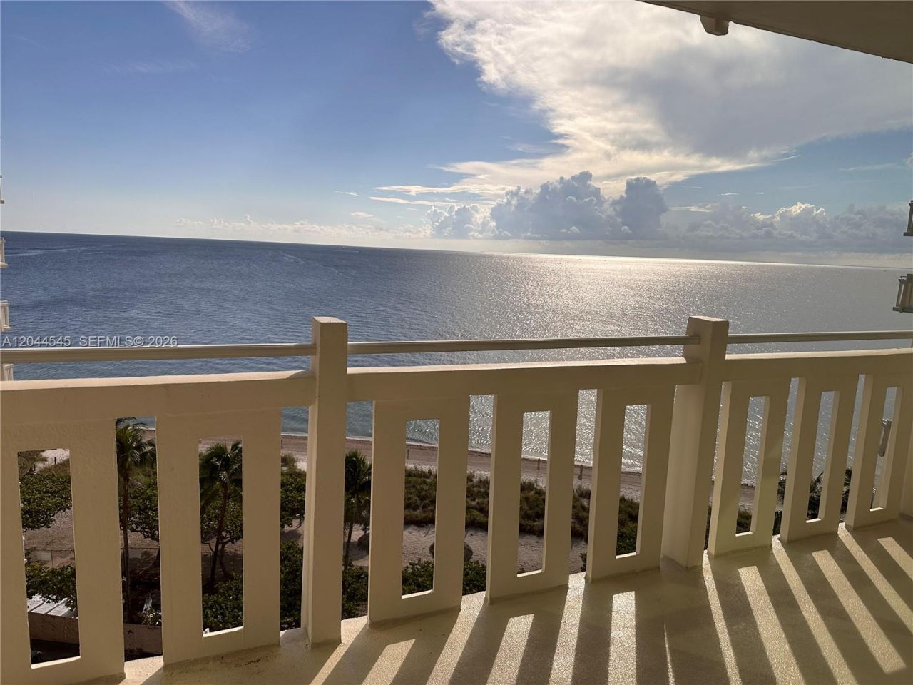 1111 Crandon Blvd, Unit B705, Key Biscayne, FL 33149 Photo