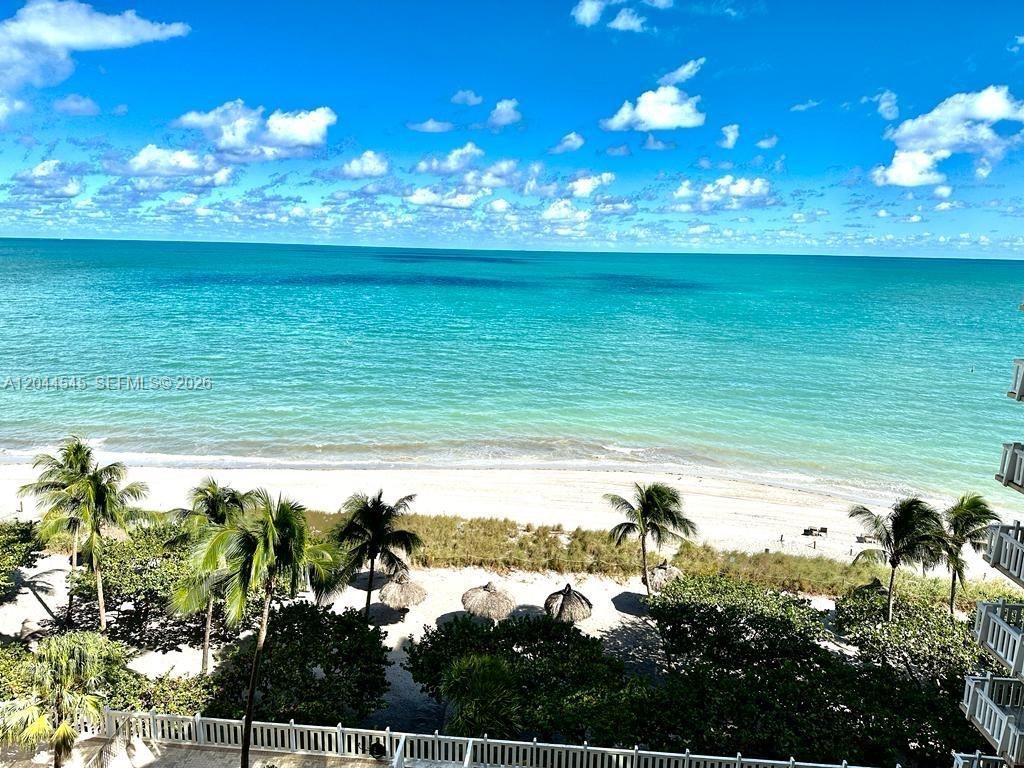 1111 Crandon Blvd, Unit B705, Key Biscayne, FL 33149 Photo