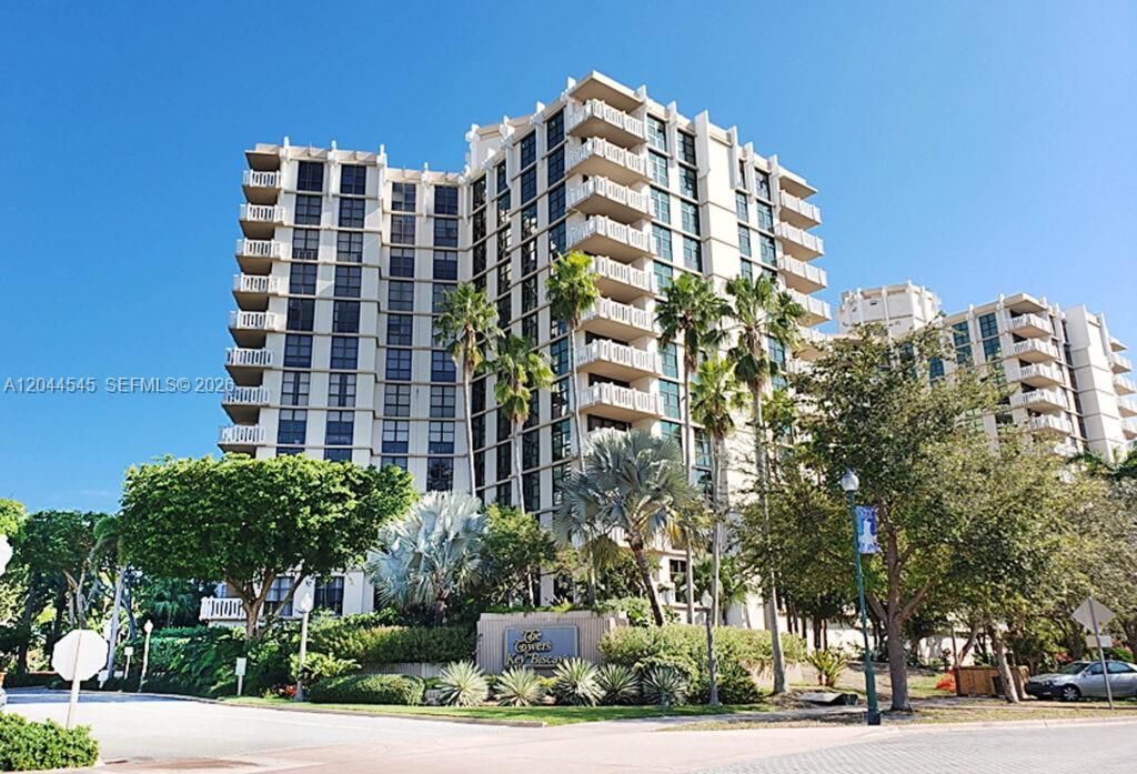 1111 Crandon Blvd, Unit B705, Key Biscayne, FL 33149 Photo