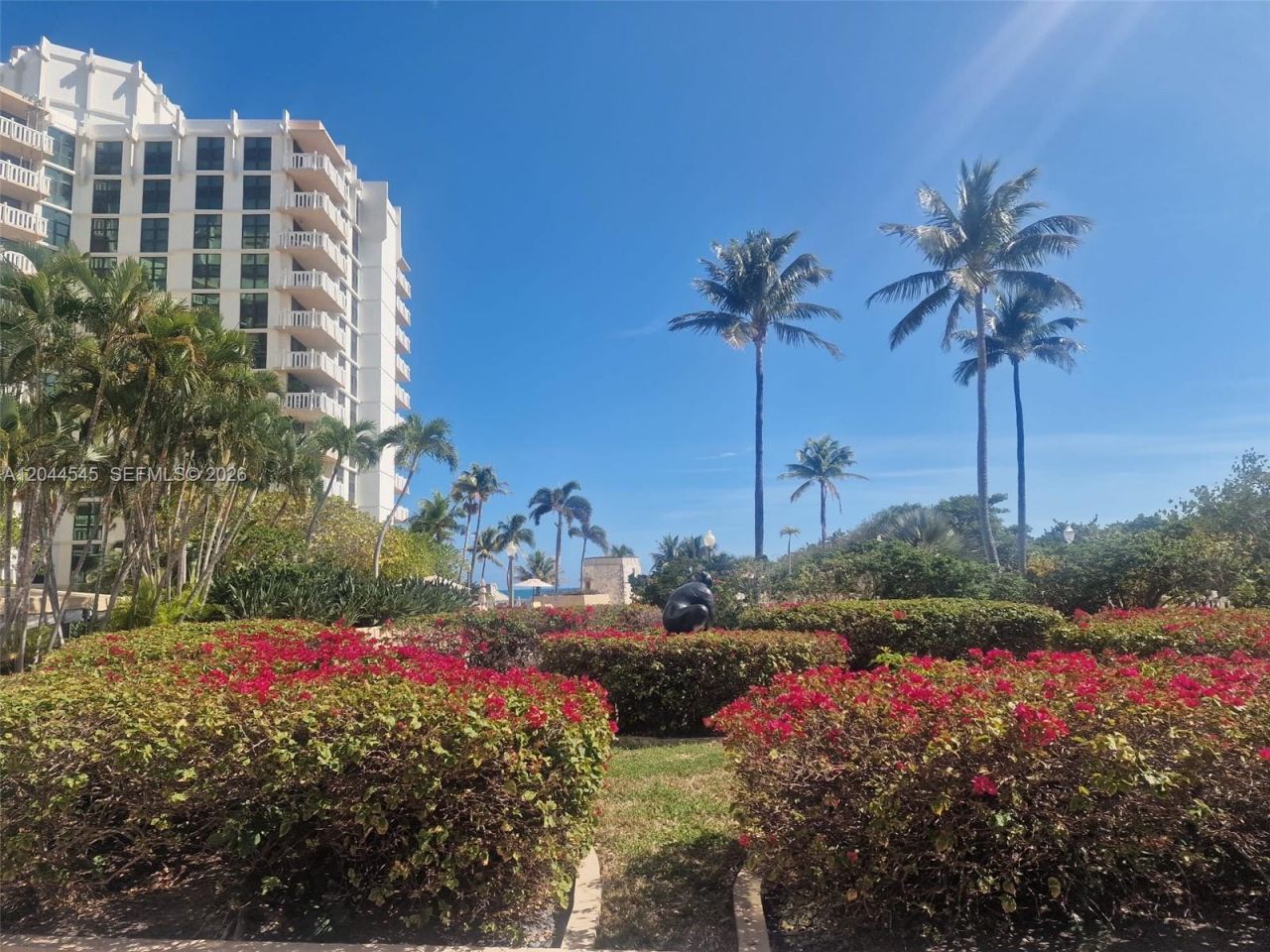 1111 Crandon Blvd, Unit B705, Key Biscayne, FL 33149 Photo
