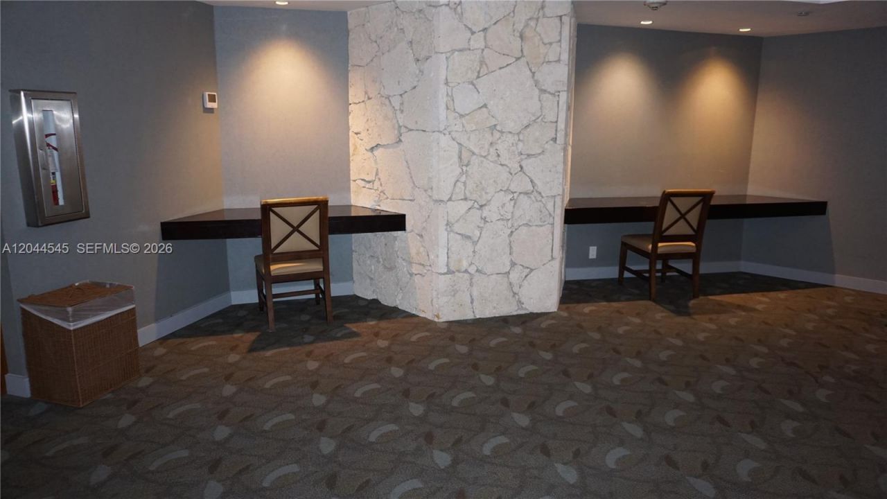 1111 Crandon Blvd, Unit B705, Key Biscayne, FL 33149 Photo