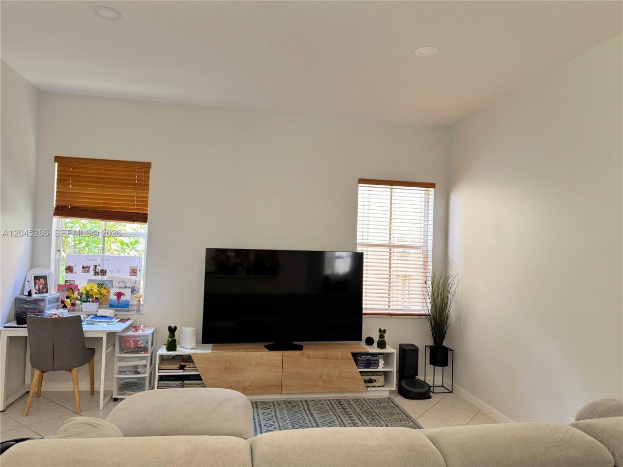 1074 Bluewood Ter, Weston, FL 33327 Photo
