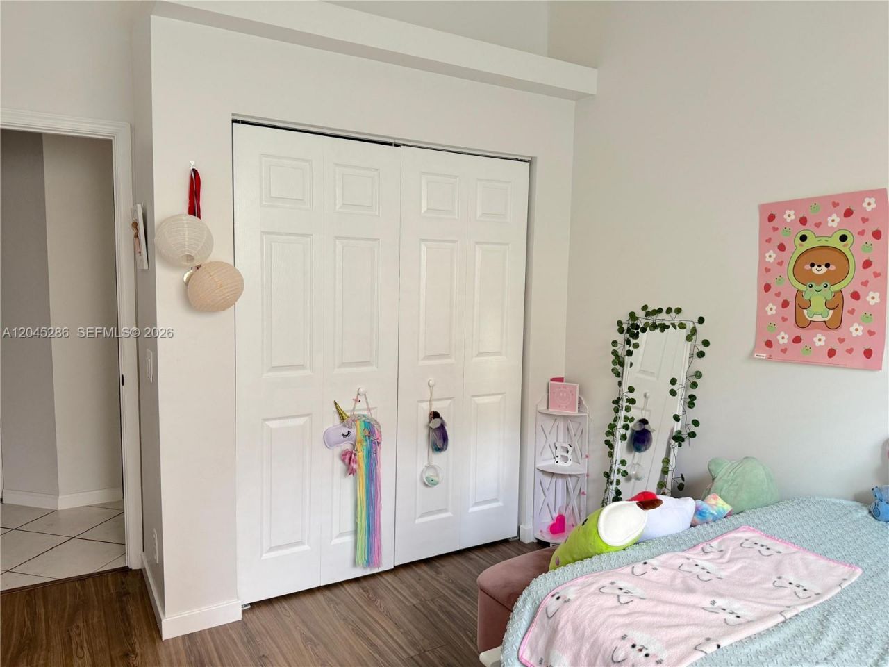 1074 Bluewood Ter, Weston, FL 33327 Photo