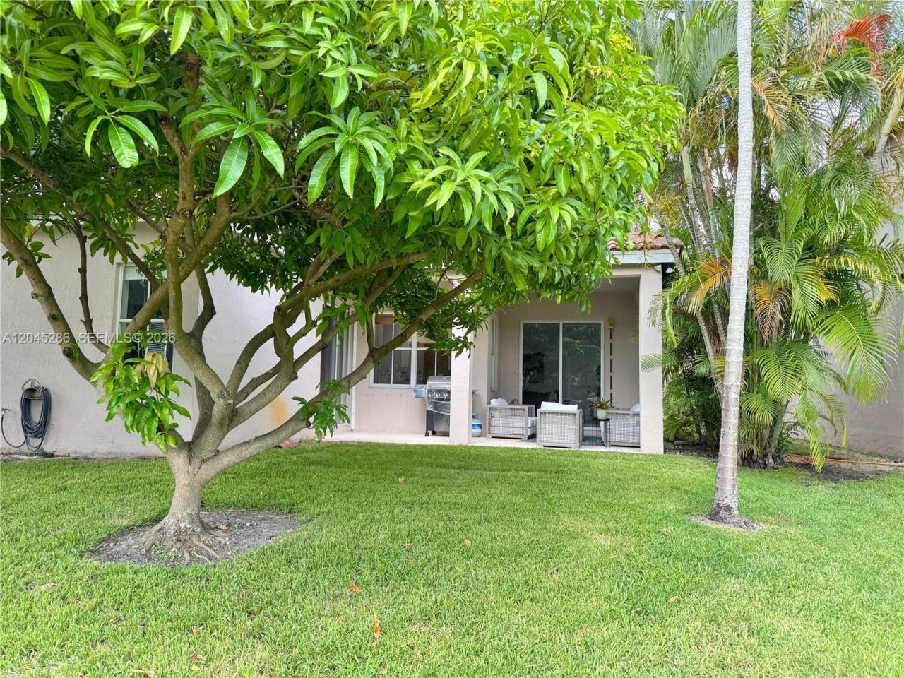1074 Bluewood Ter, Weston, FL 33327 Photo