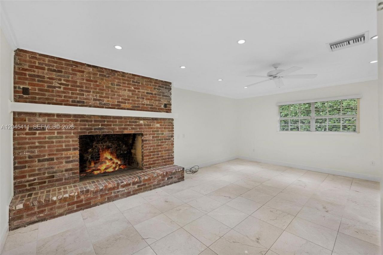 1246 Algardi Ave, Coral Gables, FL 33146 Photo