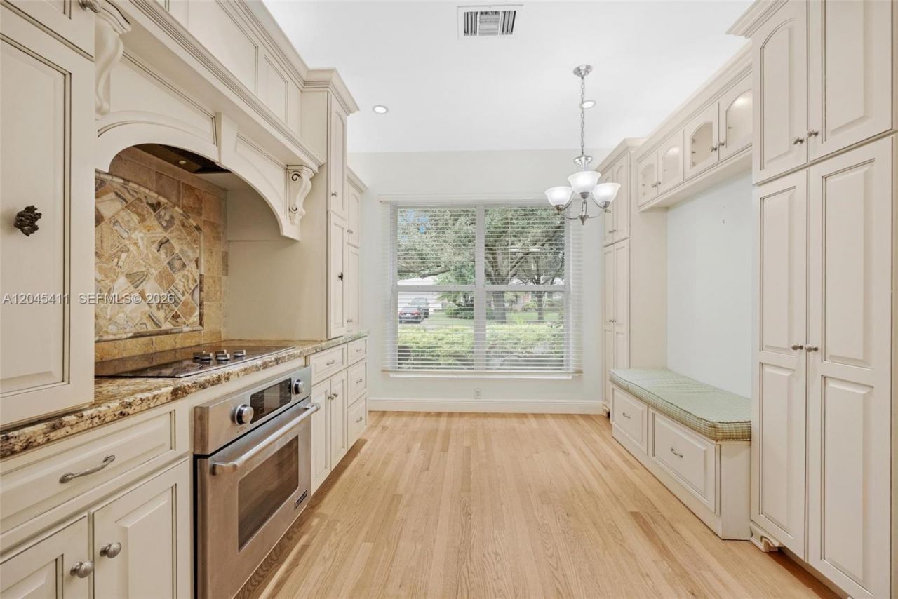 1246 Algardi Ave, Coral Gables, FL 33146 Photo