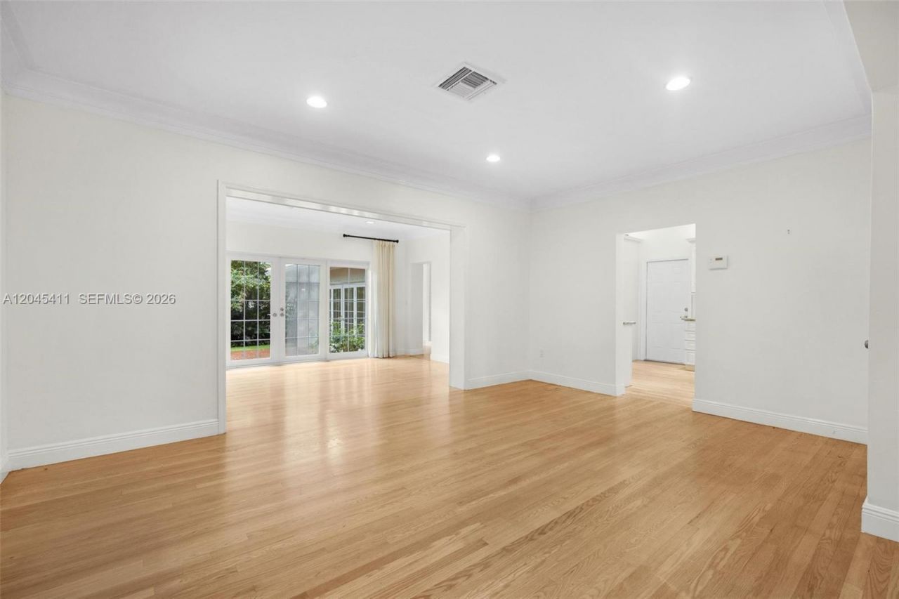 1246 Algardi Ave, Coral Gables, FL 33146 Photo