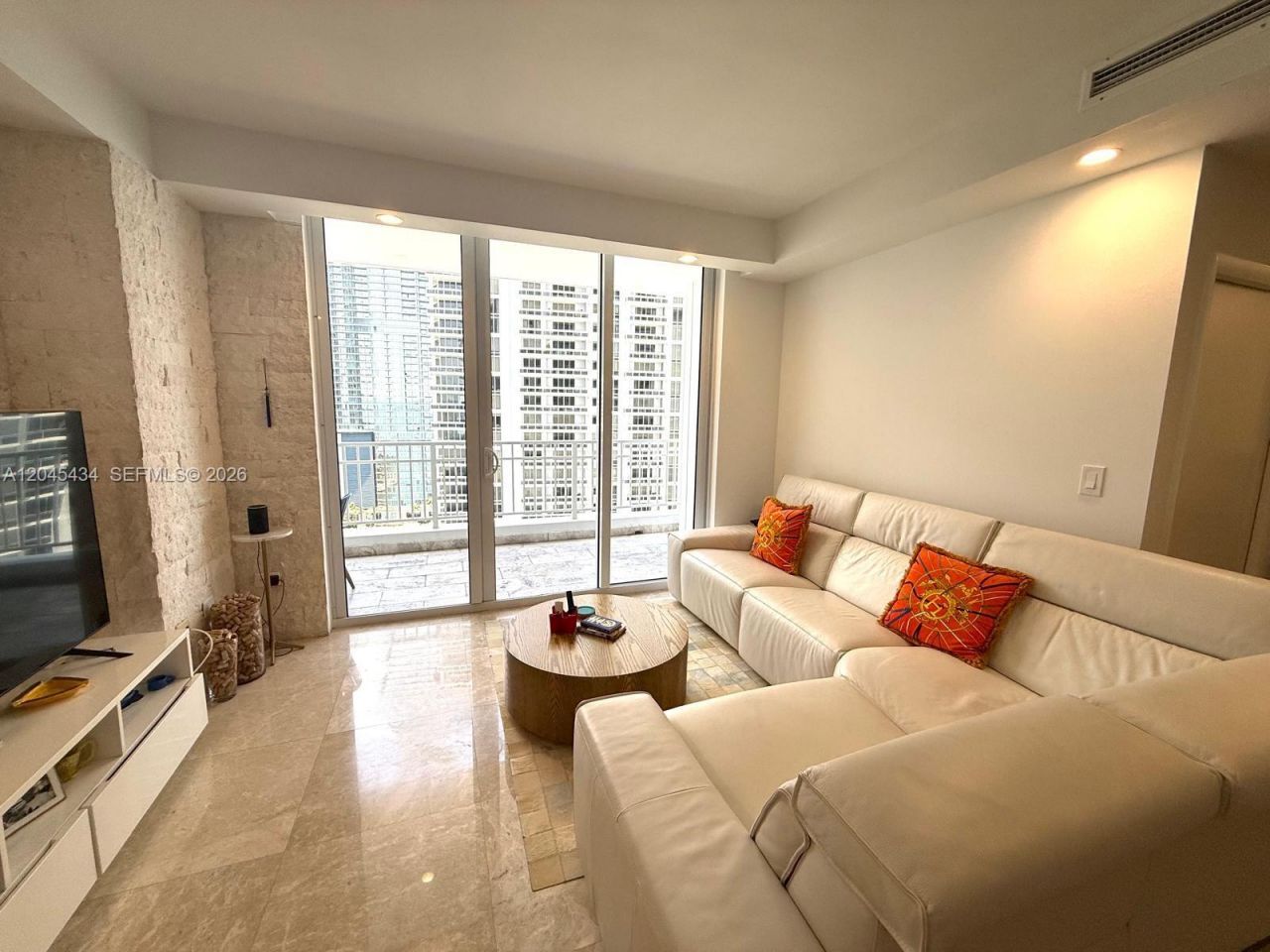 801 Brickell Key Blvd, Unit 2204, Miami, FL 33131 Photo