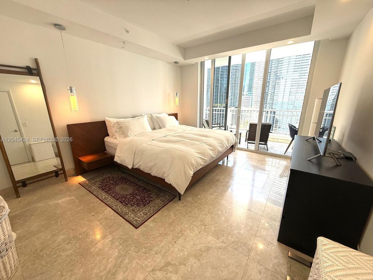 801 Brickell Key Blvd, Unit 2204, Miami, FL 33131 Photo