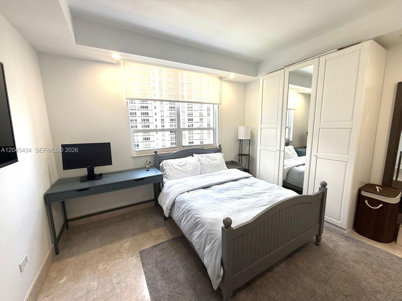 801 Brickell Key Blvd, Unit 2204, Miami, FL 33131 Photo