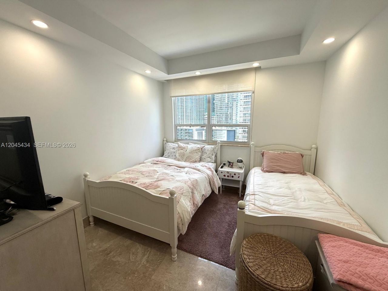 801 Brickell Key Blvd, Unit 2204, Miami, FL 33131 Photo