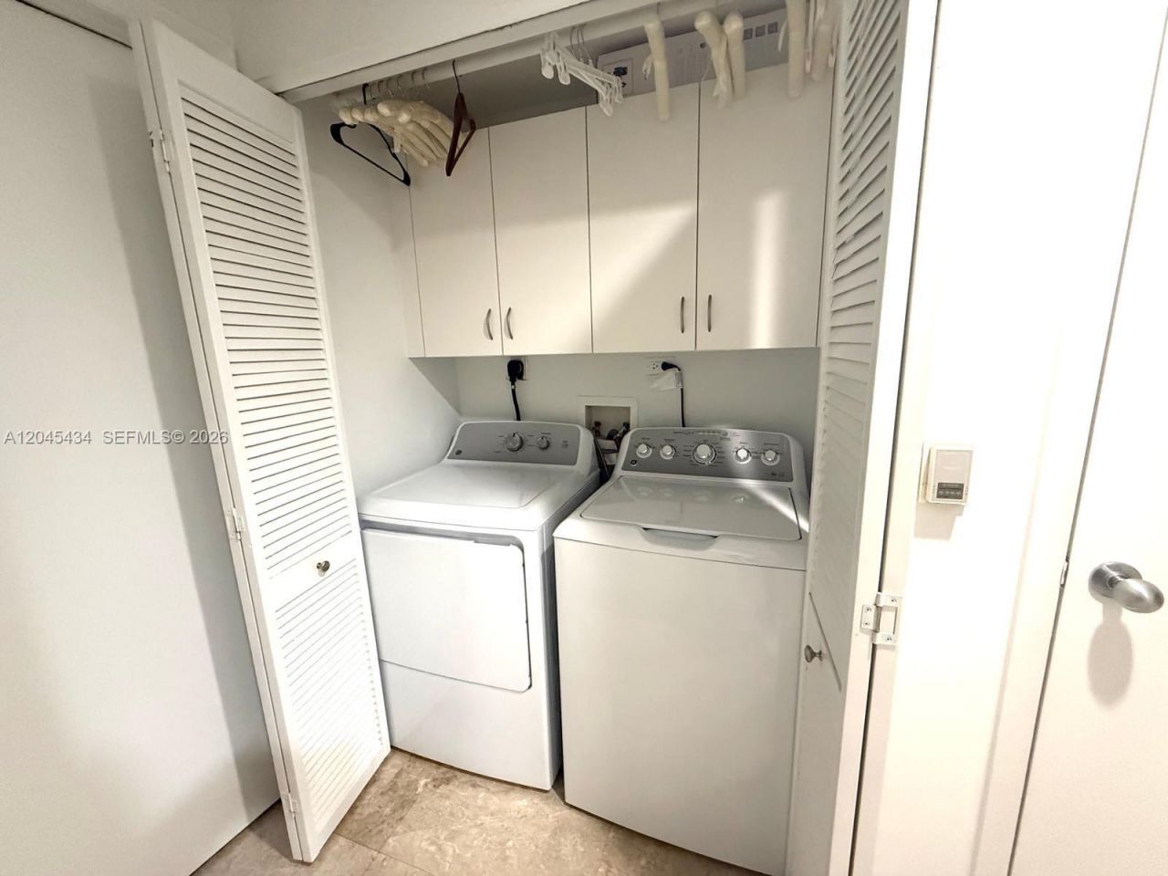 801 Brickell Key Blvd, Unit 2204, Miami, FL 33131 Photo