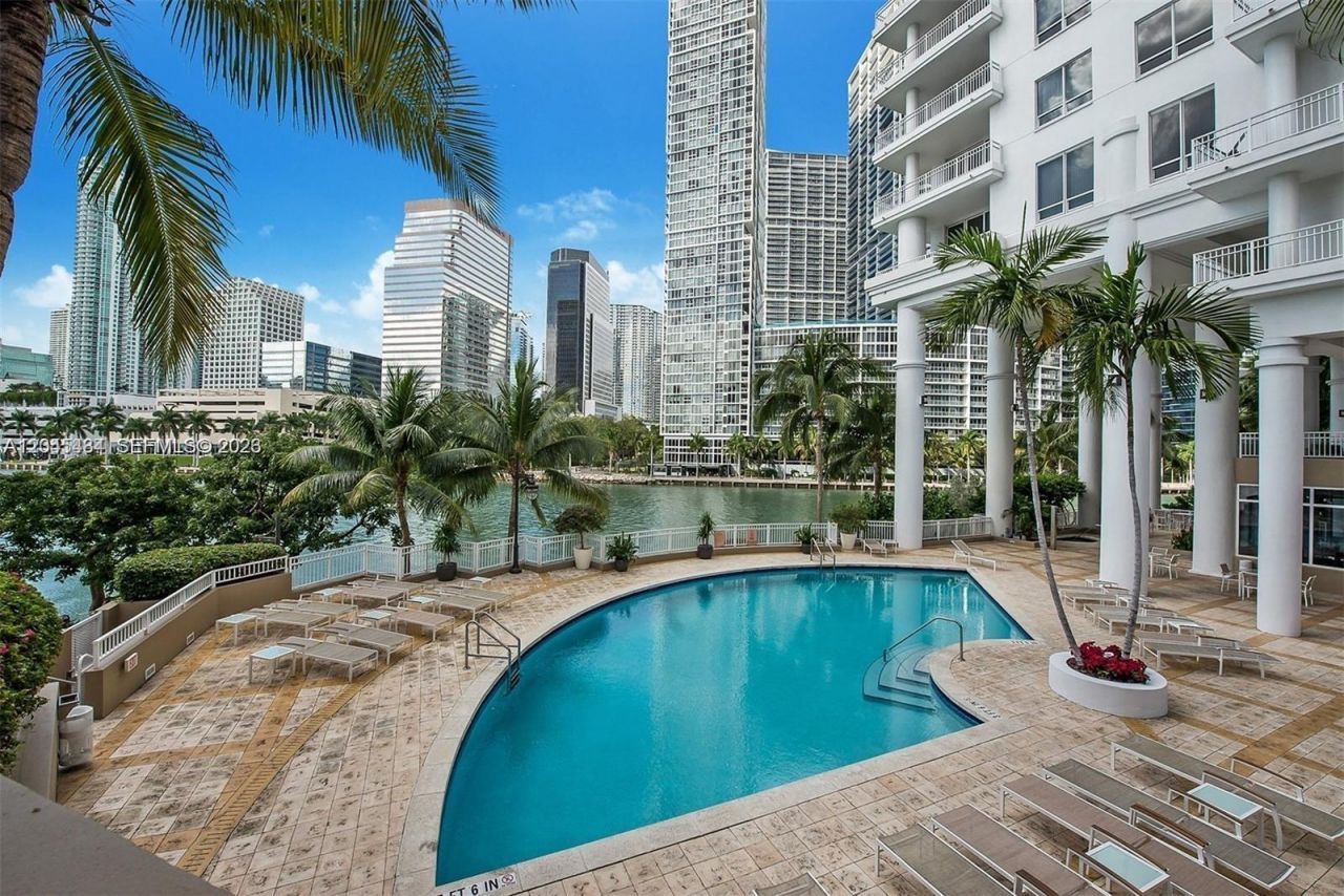 801 Brickell Key Blvd, Unit 2204, Miami, FL 33131 Photo