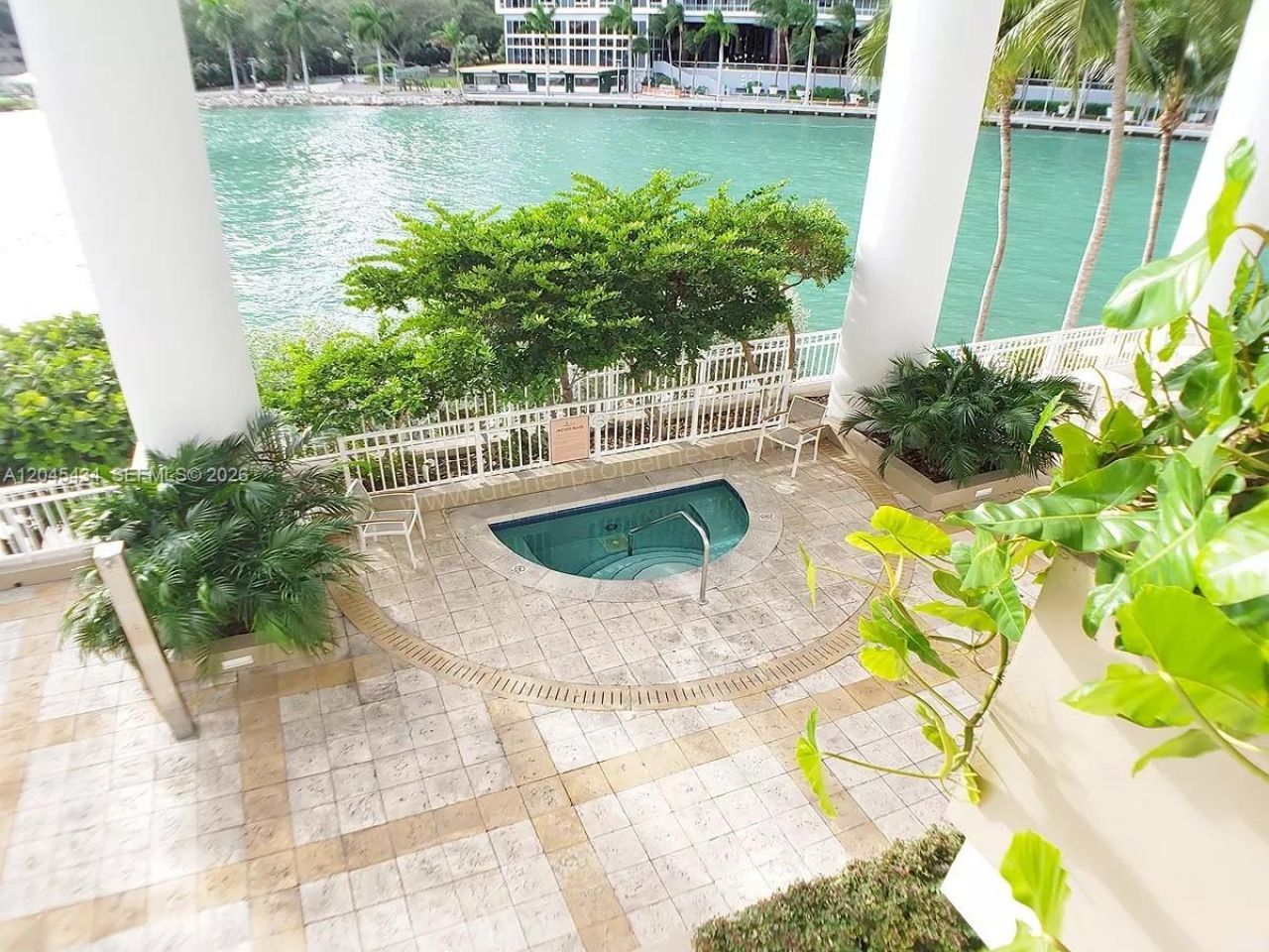 801 Brickell Key Blvd, Unit 2204, Miami, FL 33131 Photo