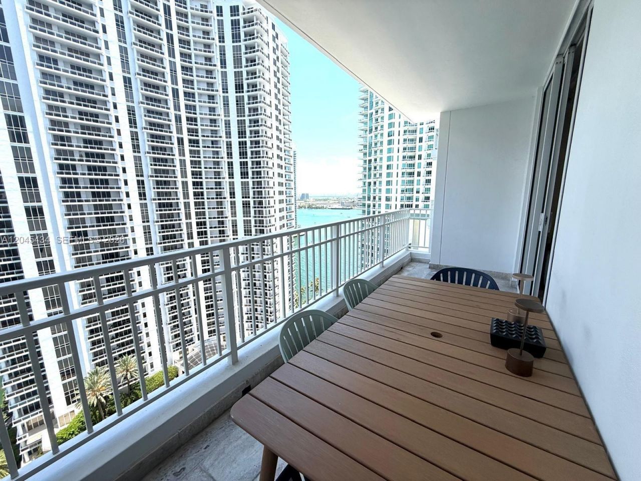 801 Brickell Key Blvd, Unit 2204, Miami, FL 33131 Photo