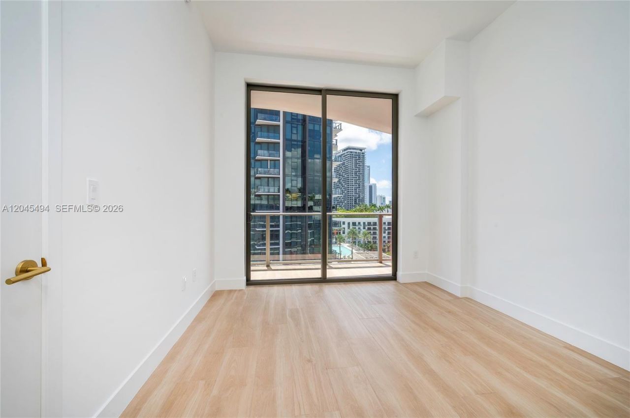 90 NE 32 Street, Unit 1106, Miami, FL 33137 Photo