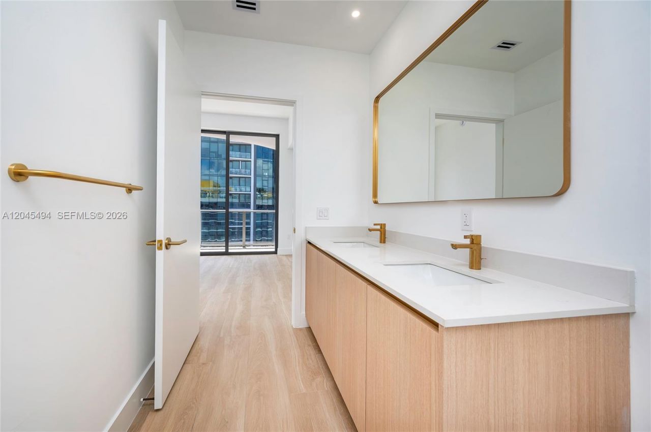90 NE 32 Street, Unit 1106, Miami, FL 33137 Photo