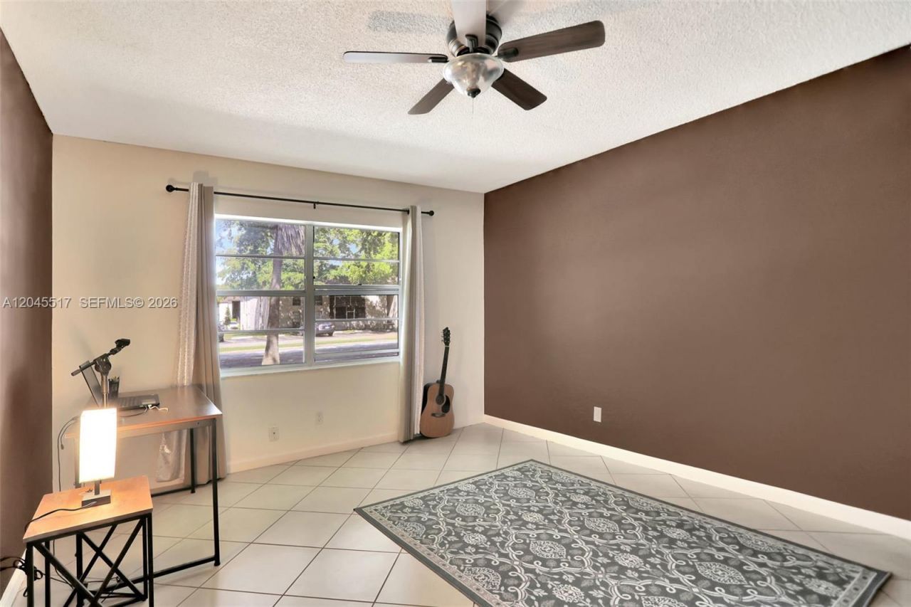 470 N Laurel Dr, Unit 1A, Margate, FL 33063 Photo