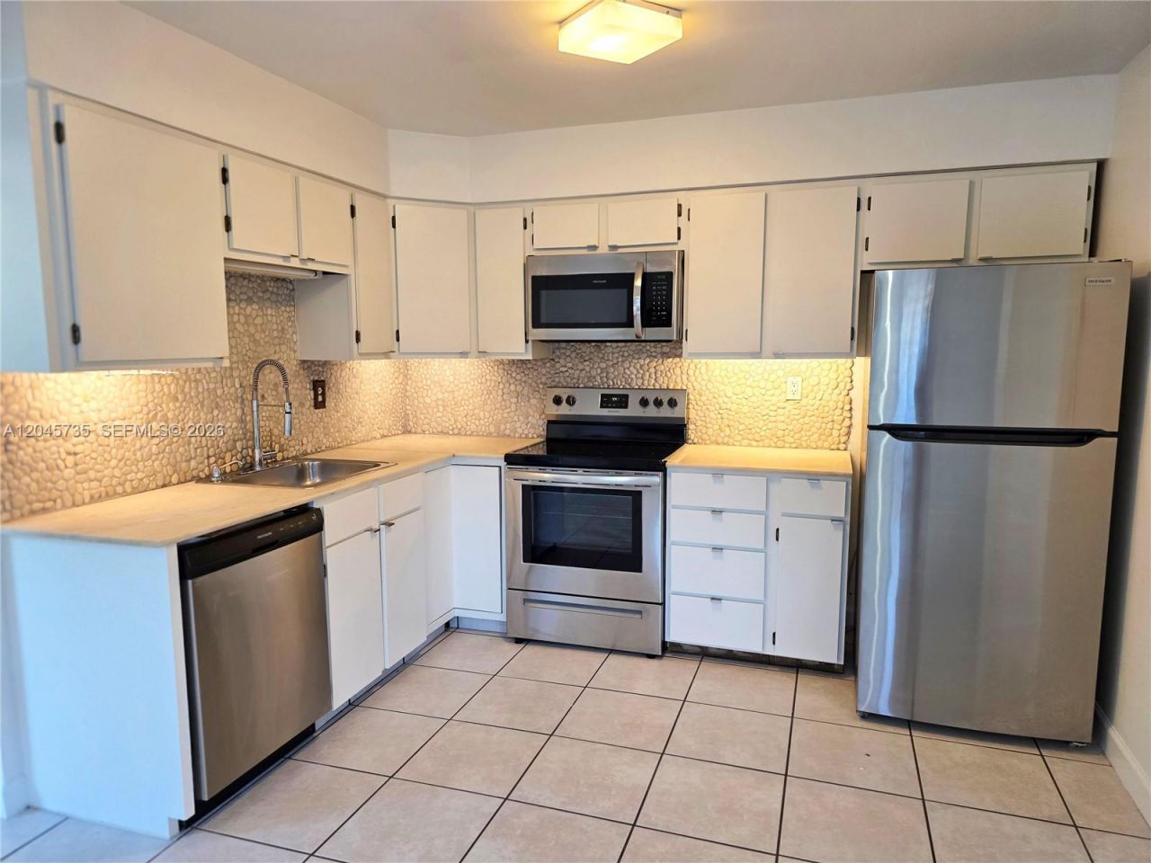 2111 N 26th Ave , Unit N, Hollywood, FL 33020 Photo