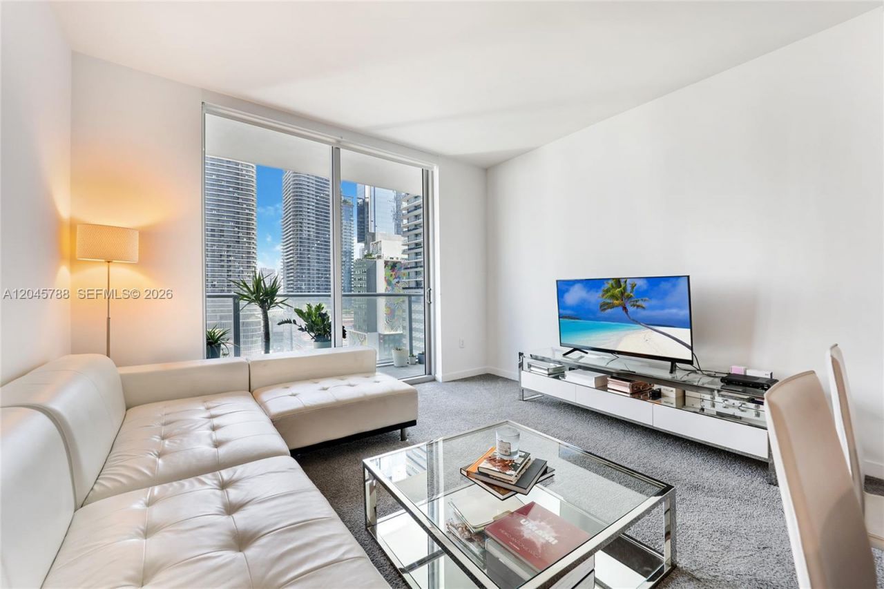 1100 S Miami Ave , Unit 1607, Miami, FL 33130 Photo