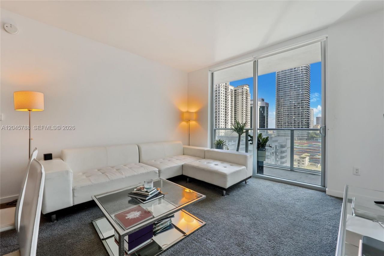 1100 S Miami Ave , Unit 1607, Miami, FL 33130 Photo